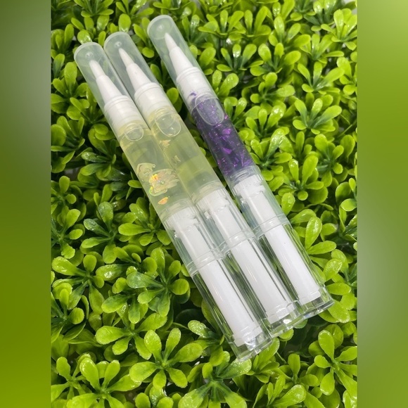 Homemade Customizable Cuticle Oil Pens! 💅💖💧 - Picture 5 of 6